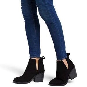 Mossimo Supply Co. Black Suede Basil Cut Ankle Boots | Size: 9